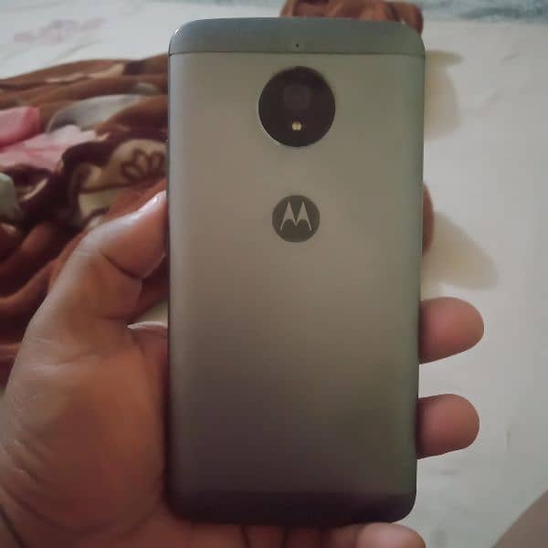 moto e4plus model no fult condition good 2