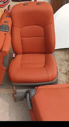 all cars seats poshish available