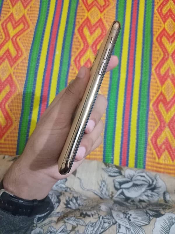 I phone 11pro With Box (64gb) Non PTA 5