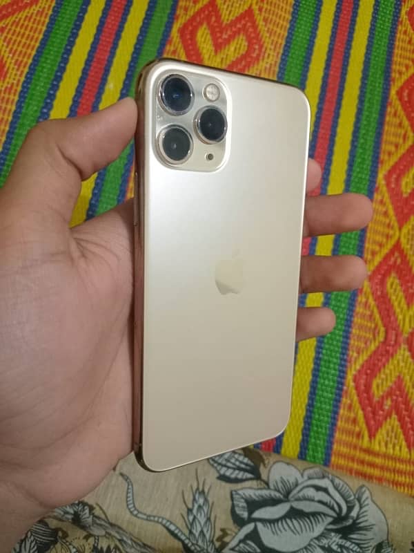 I phone 11pro With Box (64gb) Non PTA 6