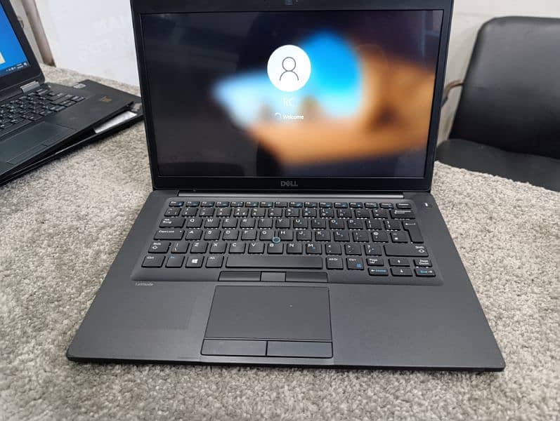 Dell 7480 i5 7th gen slim and beautiful machine 0