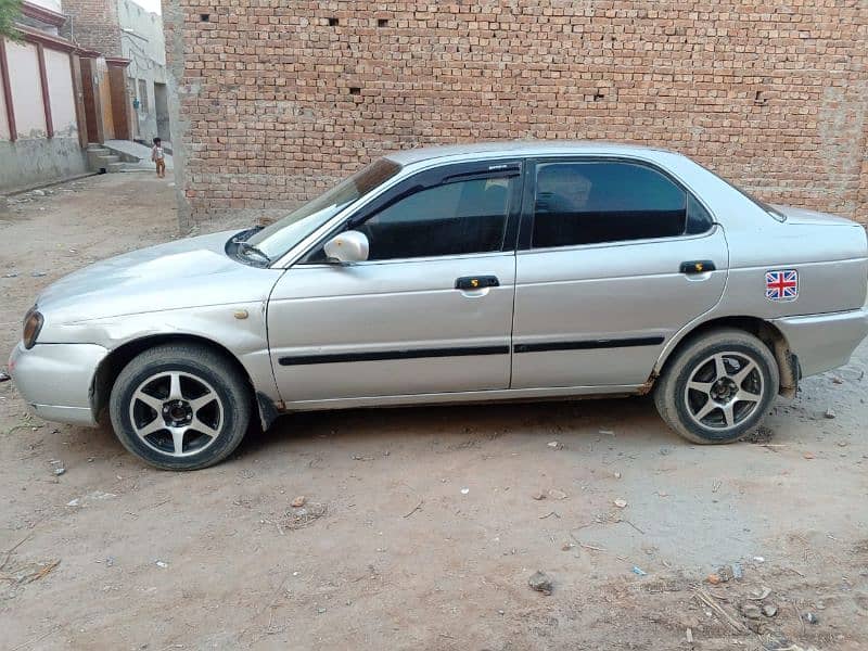 Suzuki Baleno 2004 3