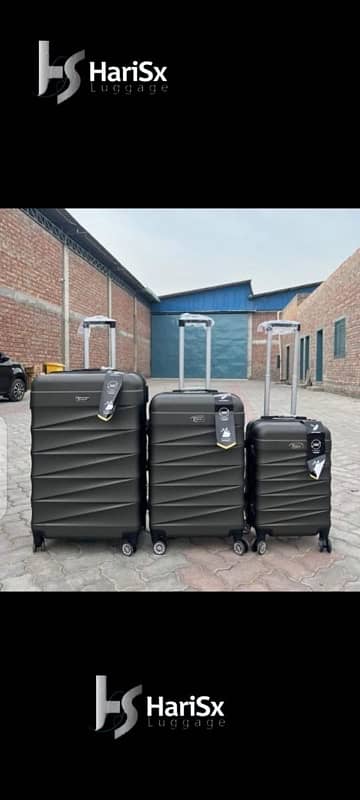 Luggage bags/ travel suitcases/ trolley bags/ travel trolley/ attachi 11