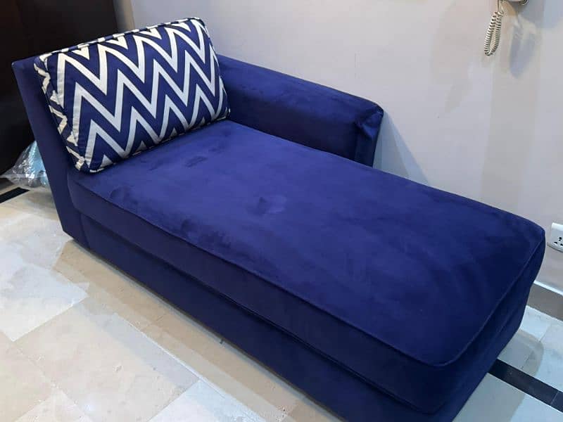 Freshly Velvet Upholstered Chais/Chez 2