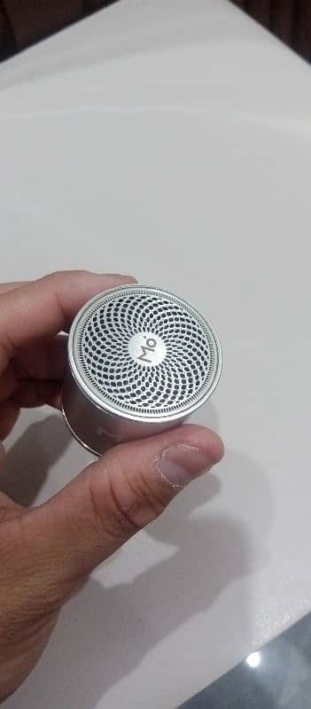 Morui by speakers 3