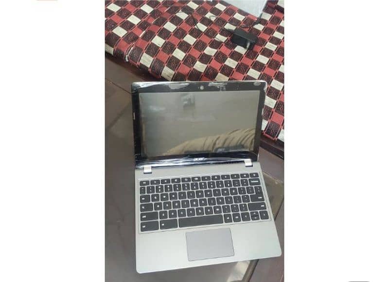 Acer laptop new condition best price 1