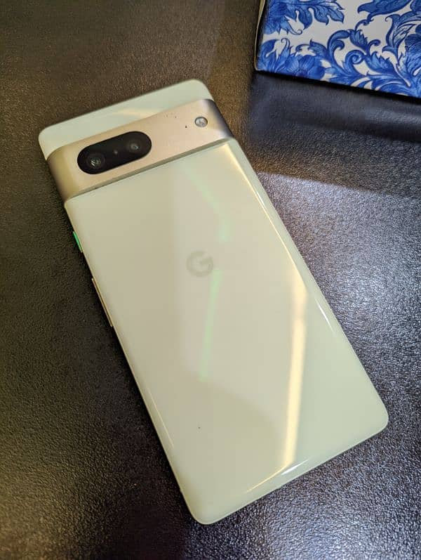 Google Pixel 7 (Read Description) 1