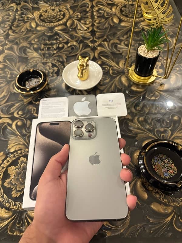 iPhone 15 Pro Max 256gb Natural Titanium!(03057540000) 13