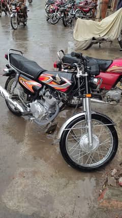 Honda 125 2022 model lush condition