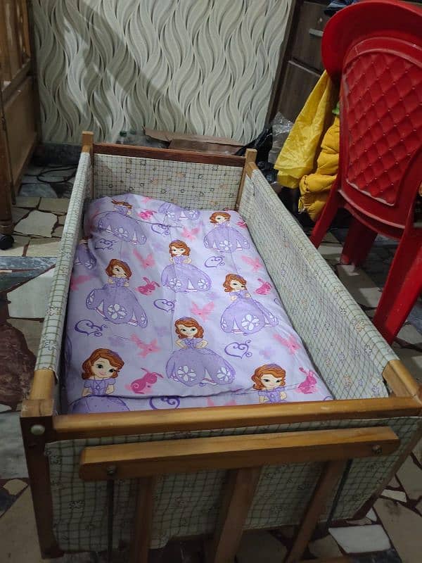 Baby cot 7