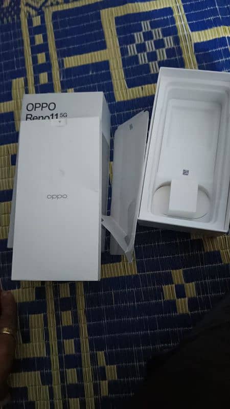 oppo Reno 11 pro 5