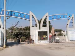 Plot for sale in fine city Bahawalpur