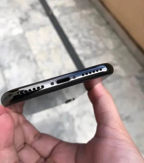 Iphone x PTA 256 GB 5