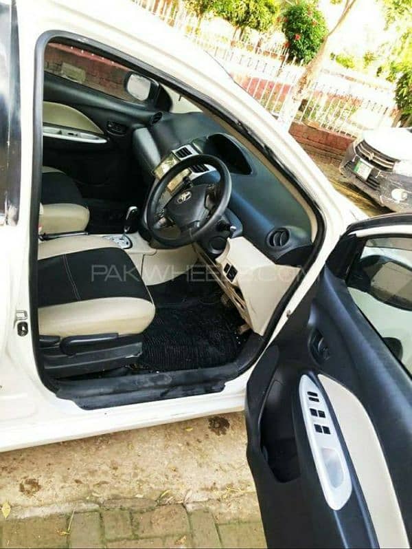 Toyota Belta 1300cc Full Option Push Start RPM meter Climate AC Dvd TV 14