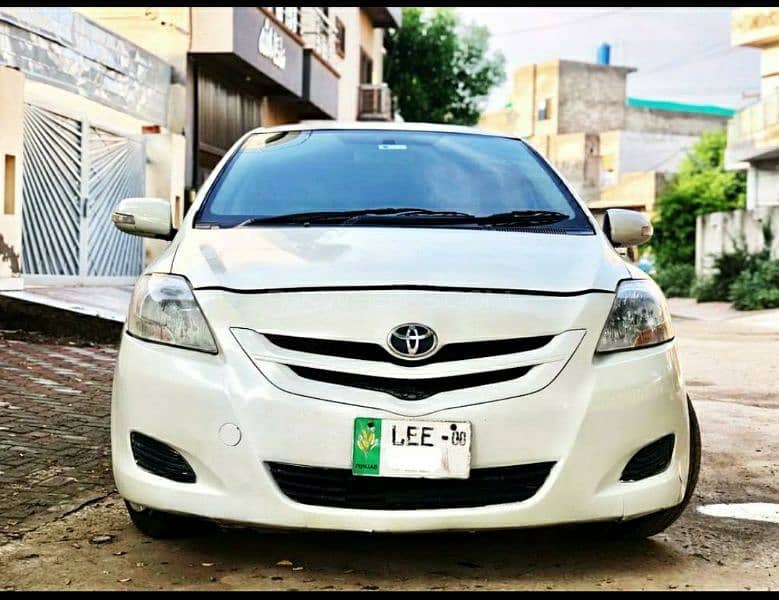 Toyota Belta 1300cc Full Option Push Start RPM meter Climate AC Dvd TV 17