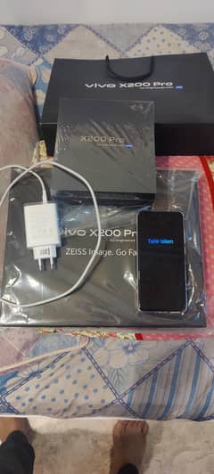 vivo x200 por 16/512gb official PTA approved condition 10/10