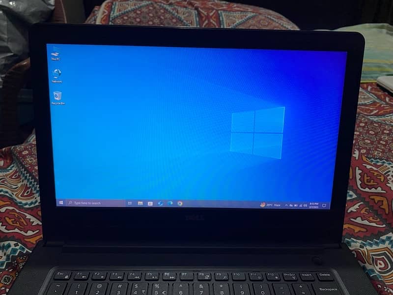 dell core i7 7th generation with 256/16 gb 0