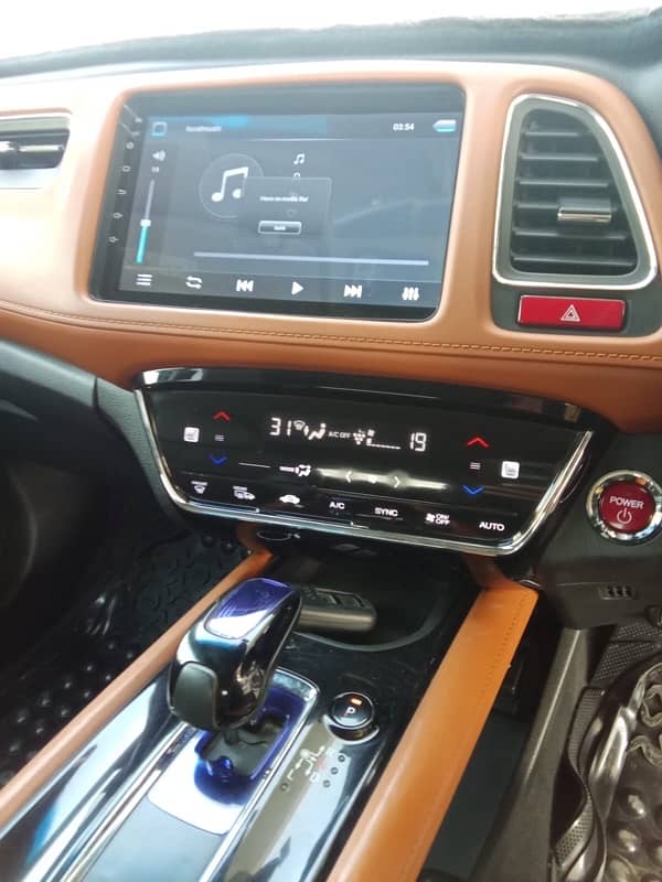 Honda Vezel 2015 4