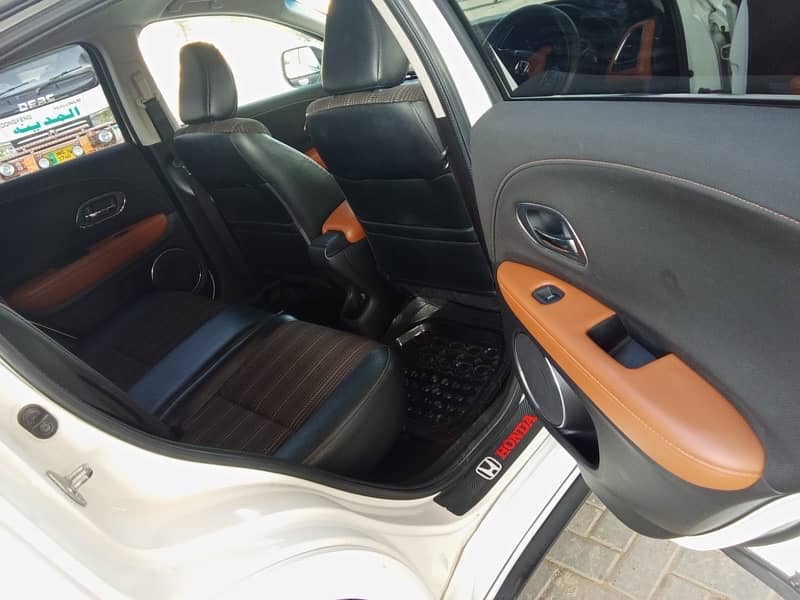 Honda Vezel 2015 7