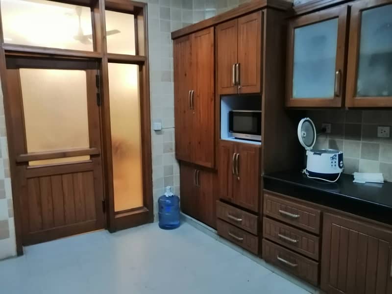 FURNISHED PORTION FOR RENT 3