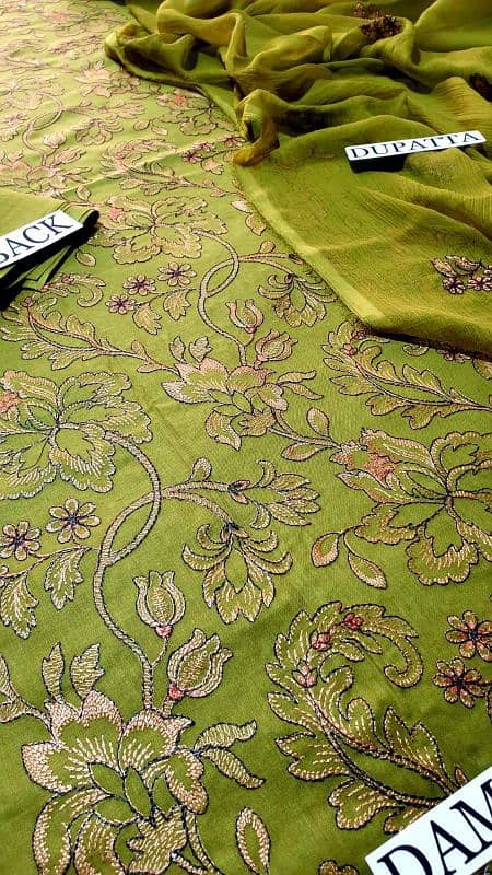 Luxury lawn collection/lawn/unstitched/branded/luxurious lawn 9