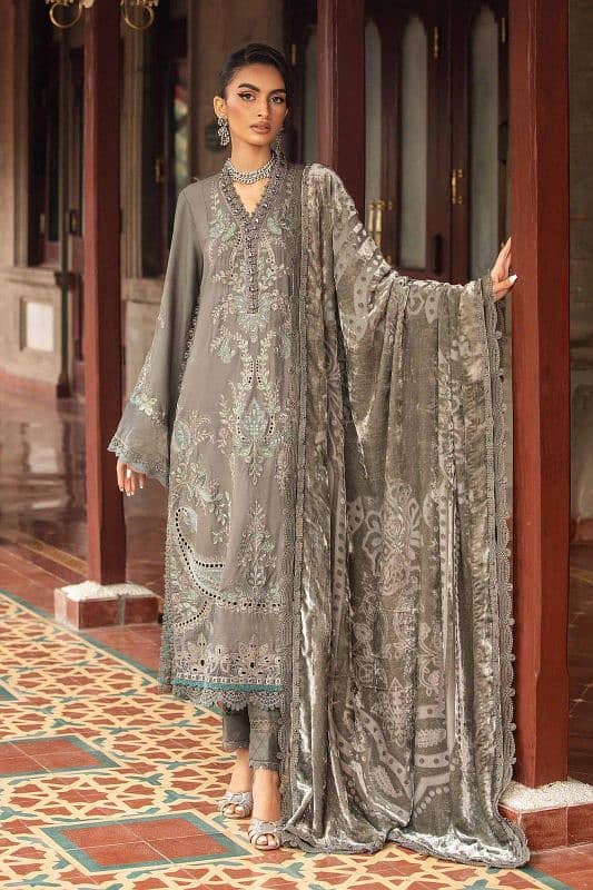 Luxury lawn collection/lawn/unstitched/branded/luxurious lawn 16