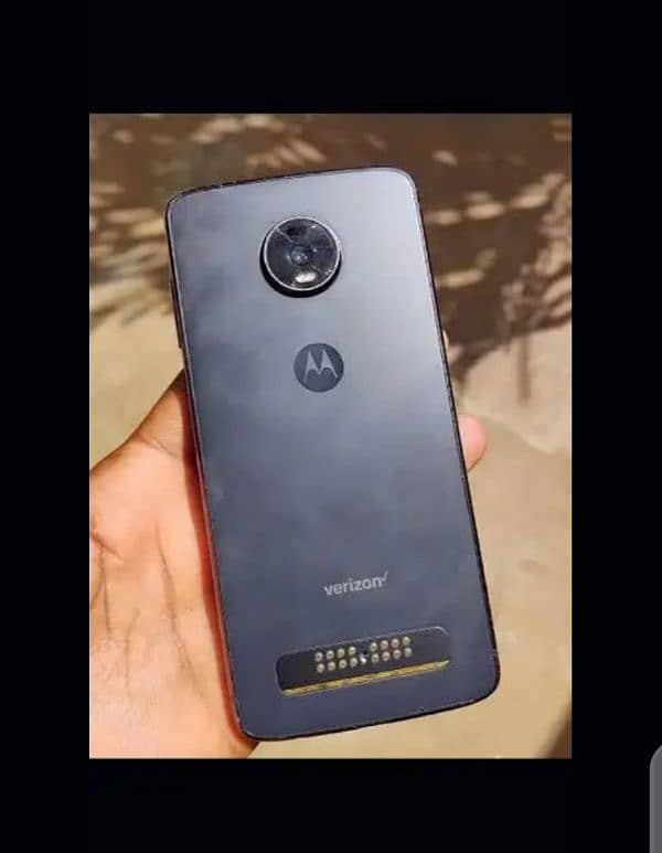 motoz 4 /128 for sale PTA Approved 0