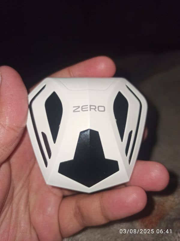 Zero Zbuds Arcade 800 1