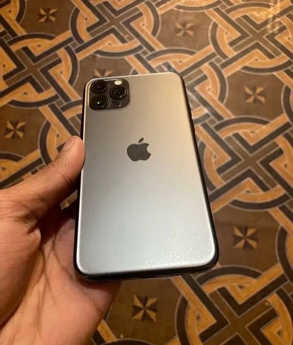 iphone 11 pro 256gb FU Non PTA 10/9 All oky 7