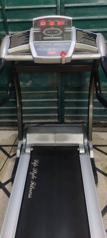 Life style fitness treadmill Made in Taiwan Motor 4 Hp 4