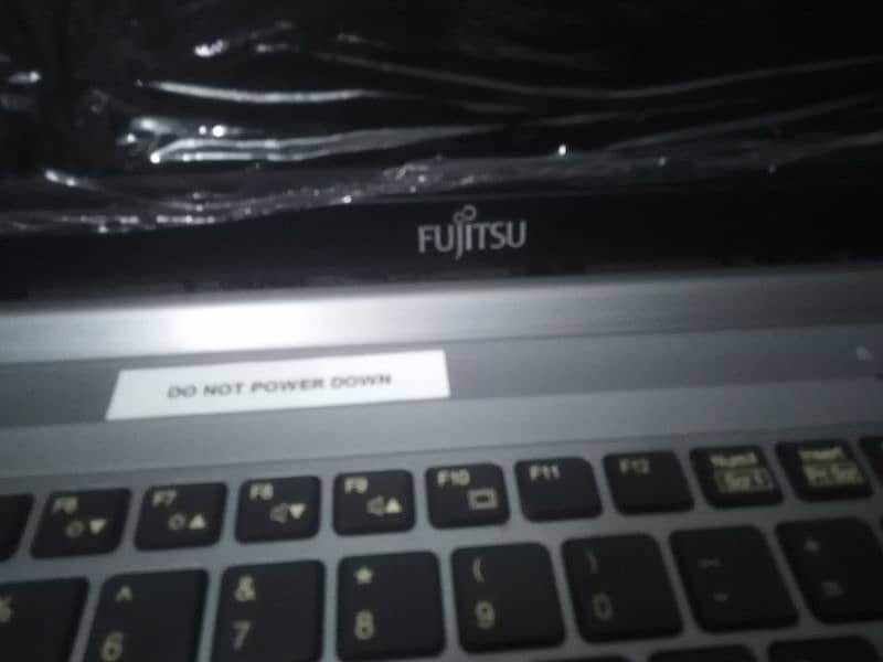 fujitsu laptop 3