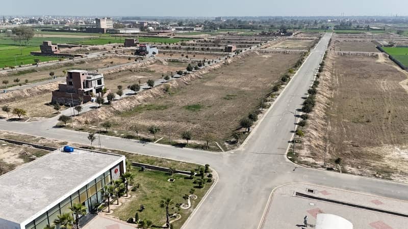 One Kanal Corner 20 Marla 60Ft Road Residential Plot 1/B Block For sale New Lahore City prime Location 5