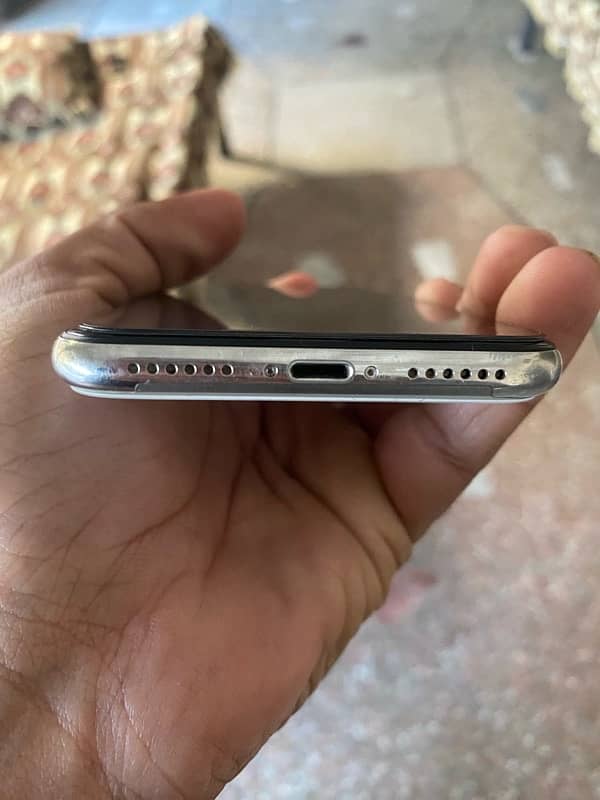 iPhone x pta approved 64 gb with box good condition 1