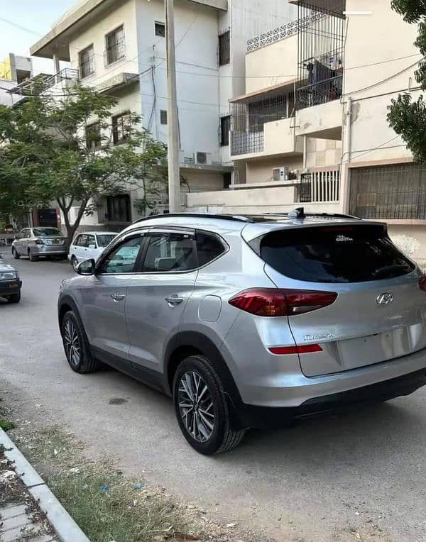 Hyundai Tucson 2021 3