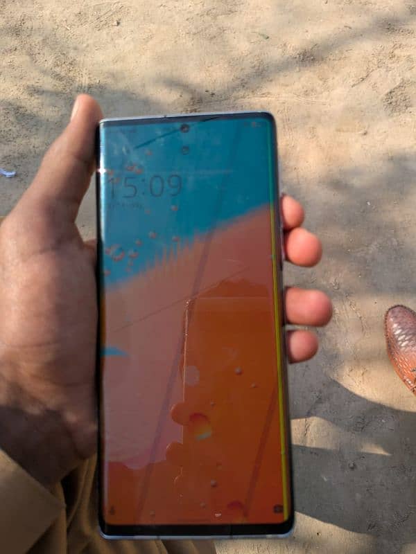 aquos r6 display mein ake line ha 3