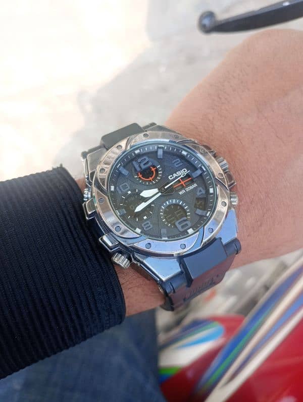 Casio GSTW-300 Water Resistant 0