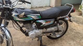 all ok bike hyd 11 month key nekle hove ha Honda 125