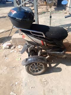 three wheeler 50cc  lectrix company