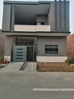 5 marla beautiful house available for sale main samundari road Allied city and market Faisalabad