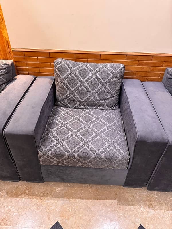 sofa sets / 7 seater sofa / chesterfield / poshish sofa / leather sofa 2
