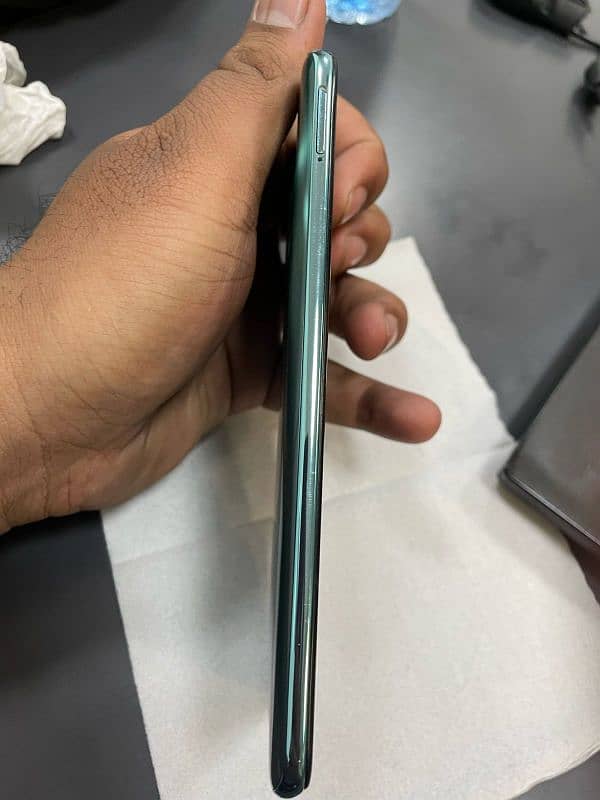 Redmi note 10 for sale 4+2 Ram 128 ROM single hand use. 2