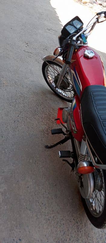 Honda CG 125 kabil order clear file okay koi Kam Nahin hone wala 3