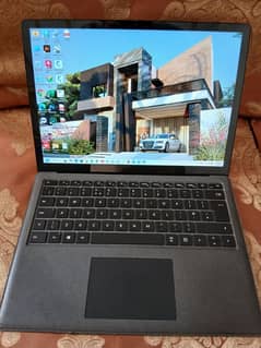 Microsoft Surface 2 (i7 8th Gen)