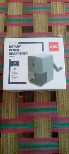 Rotary pencil sharpener