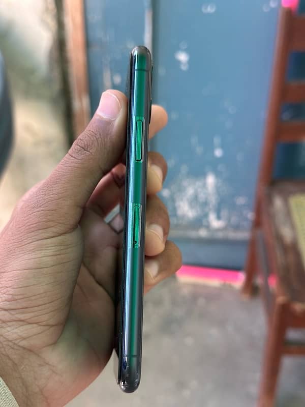 IPhones 11 Pro 256Gb PTA APPROVED 5