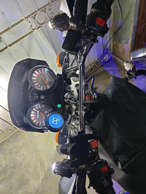 yamaha ybr 125g 6