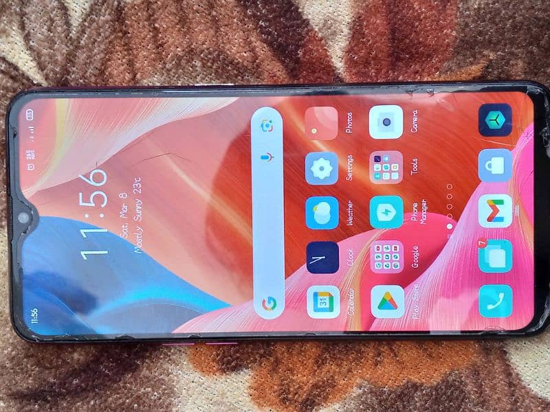 OPPO f9 ram4 rom 64 in 10 /9 condition 6