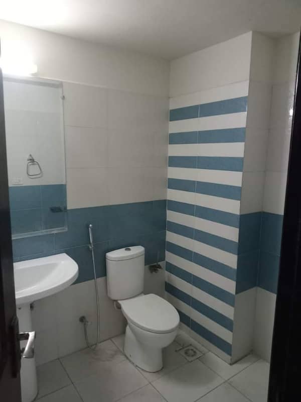 4 Bed apartment available for Rent in Askari 11 sec-B Lahore 22