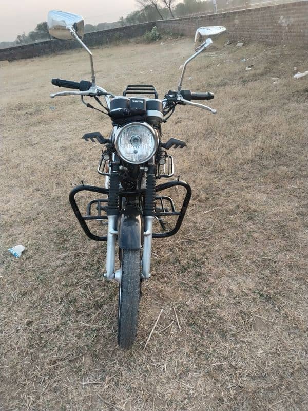 suzuki GS 150 3