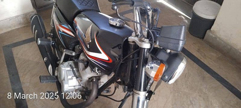 Honda | Model CG 125 | Year 2019 | Lahore Registered Bike 03474077494 3